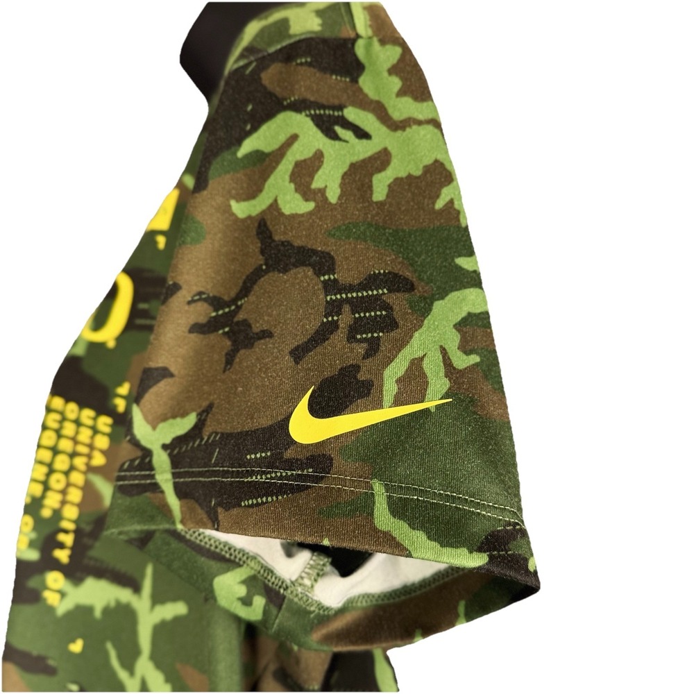 Nike Oregon Ducks S/S Military Appreciation Shirt Womens M Green Camo DriFit Tee - Picture 5 of 8